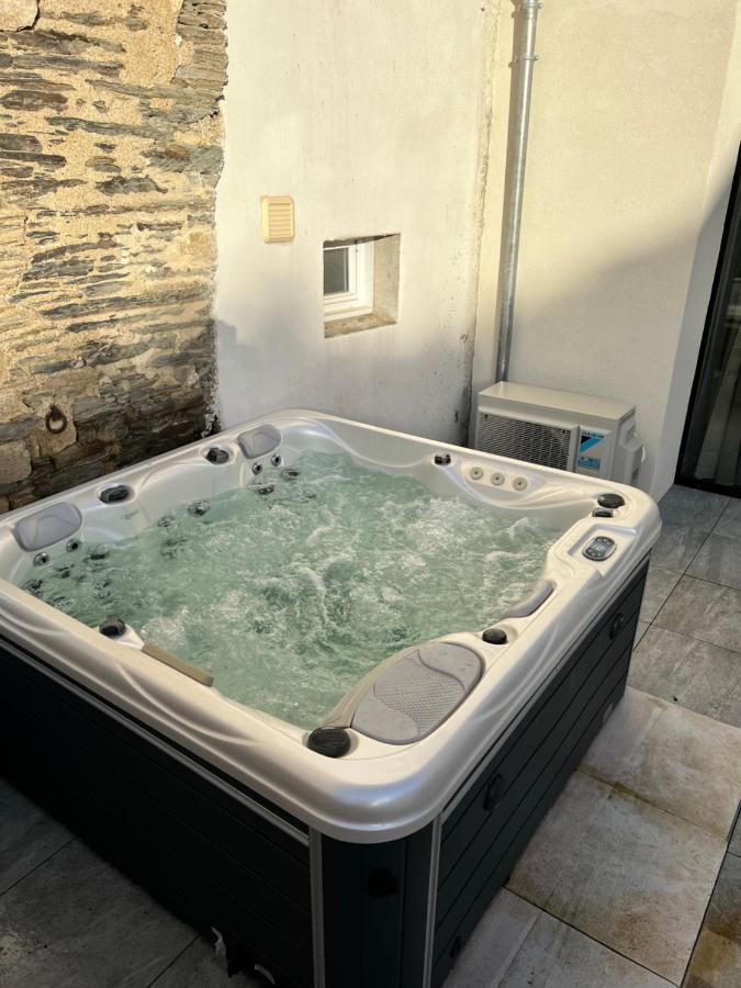 Holiday home Le Loft Jacuzzi